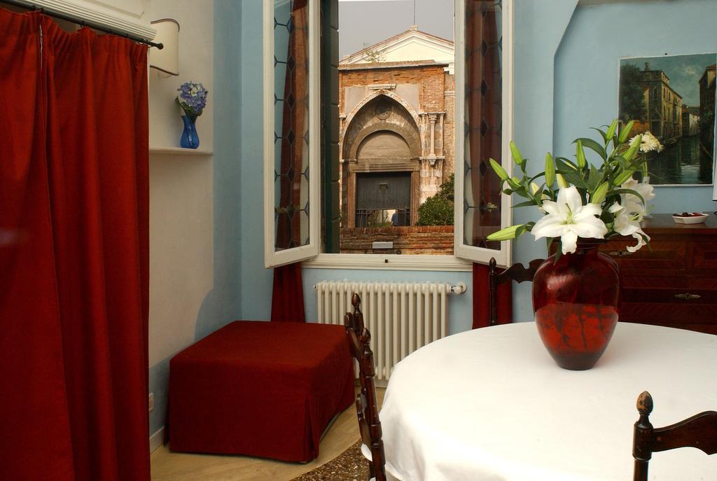 ונציה Ca Tornielli Apartment חדר תמונה